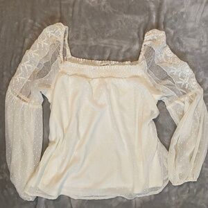 Love Stitch Puff sleeve blouse